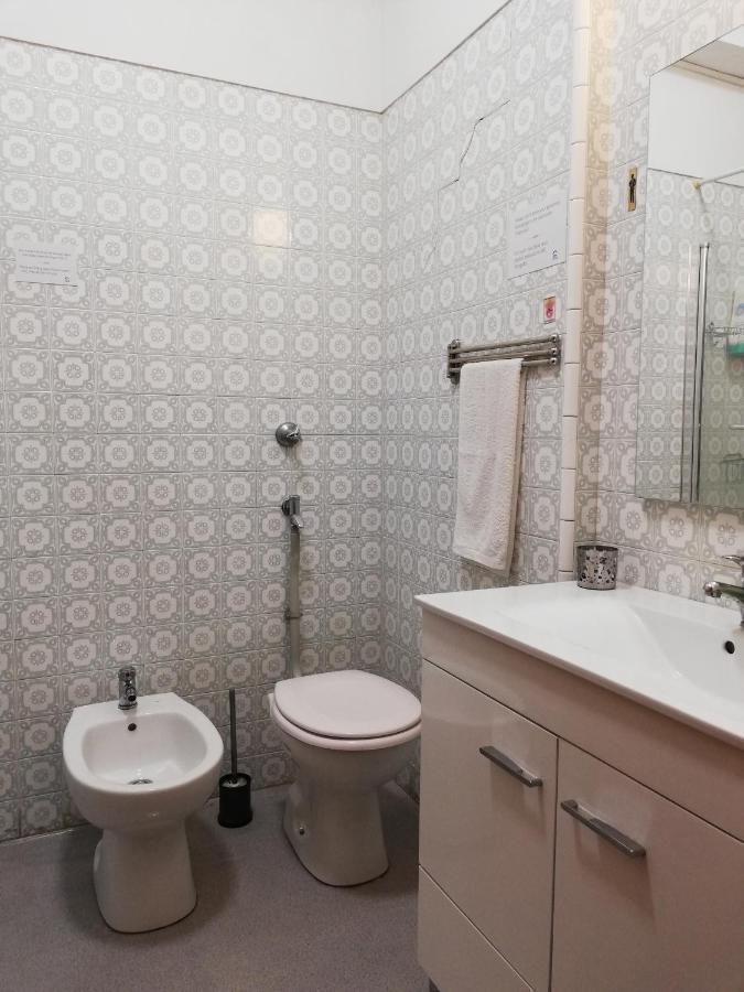 Tripgeo Guesthouse Lisbon Exterior photo