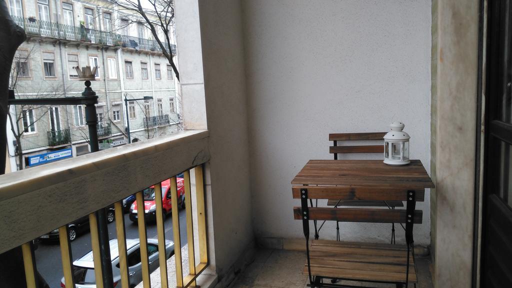 Tripgeo Guesthouse Lisbon Exterior photo